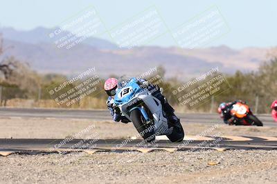 media/Dec-06-2025-CVMA (Sat) [[4a896cc04c]]/Race 4-Formula Middleweight/